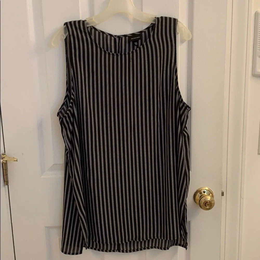 Who What Wear Striped Top size XXL